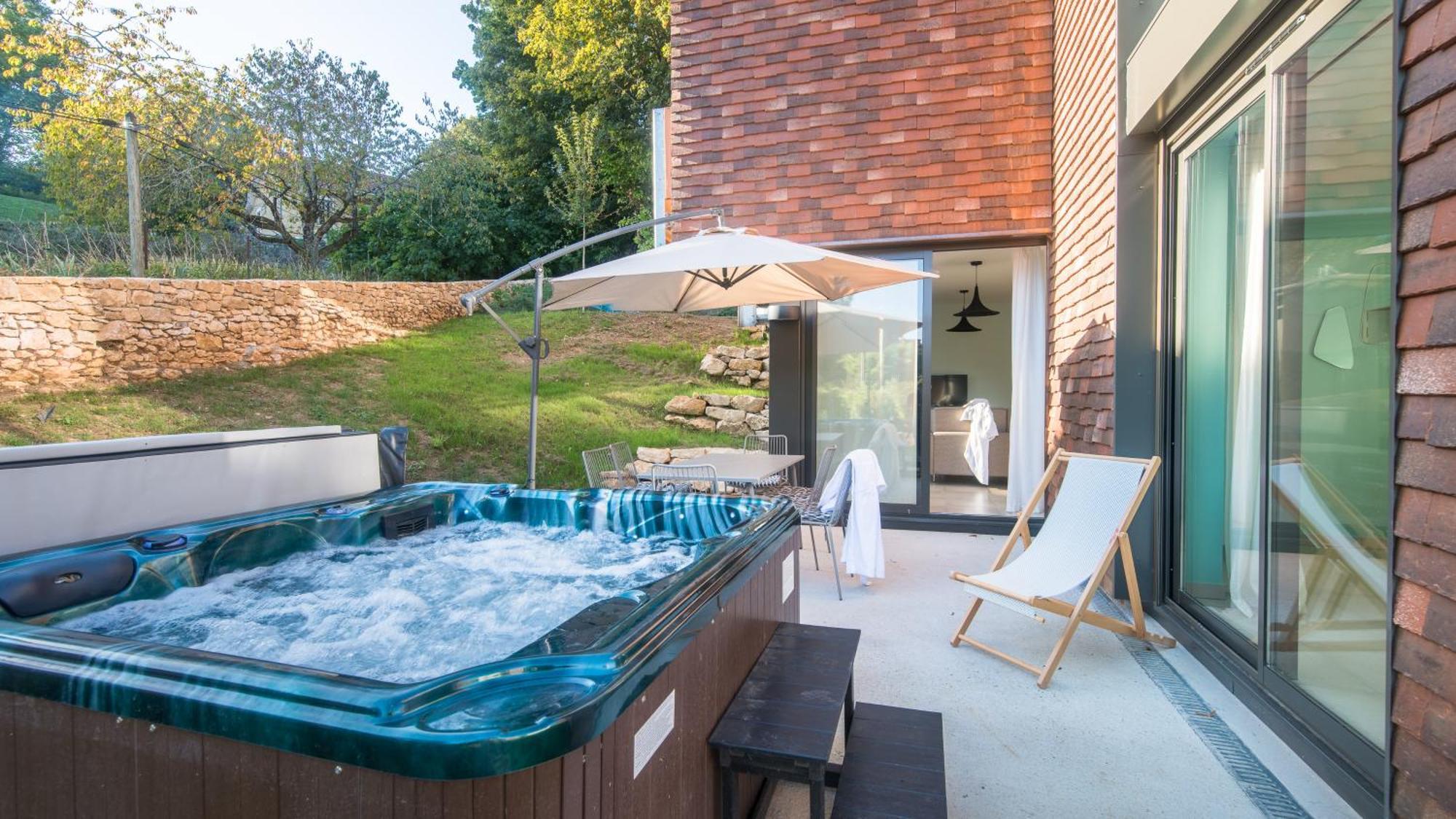 Cote Jardin Avec Jacuzzi Privatif Et Parking Prive Apartment ซาร์ลา-ลา-กาเนดา ภายนอก รูปภาพ